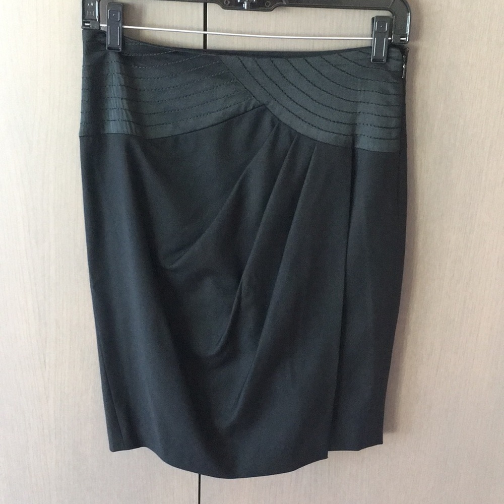 Bebe silk skirt